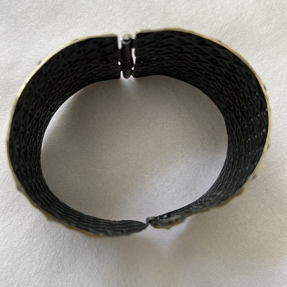 VINTAGE Cuff peacock bracelet - Picture 2 of 3